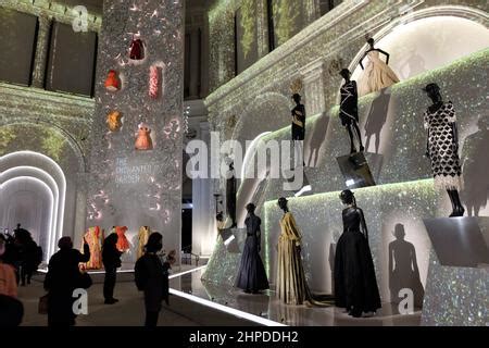 dior exhibition 2018|christian Dior exhibition 2022.